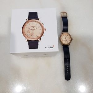 Rose Gold Fossil Q Tailor Womens Watch/Smart watch